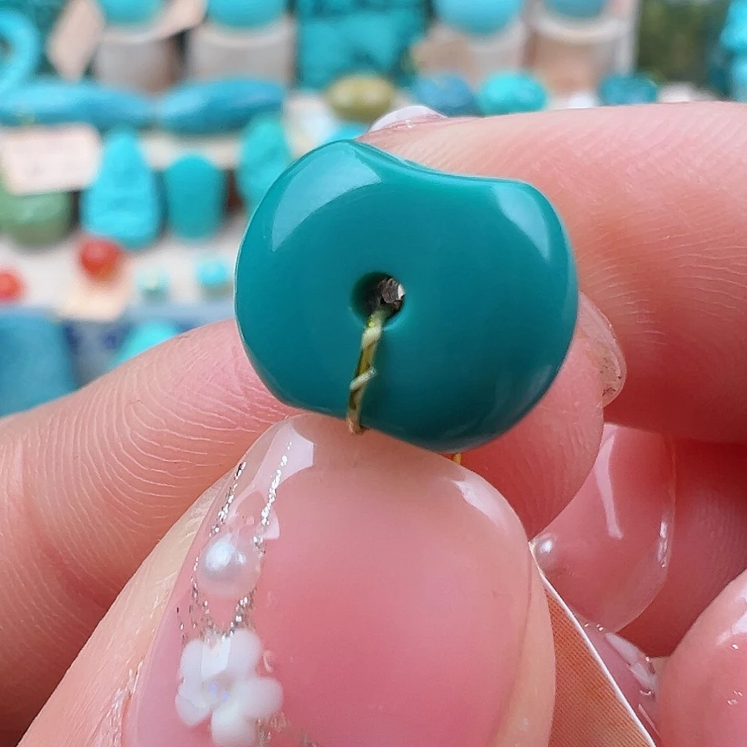 绿松石配饰未镶嵌