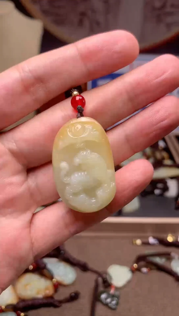 【闪购商品】和田玉颈饰未镶嵌1
