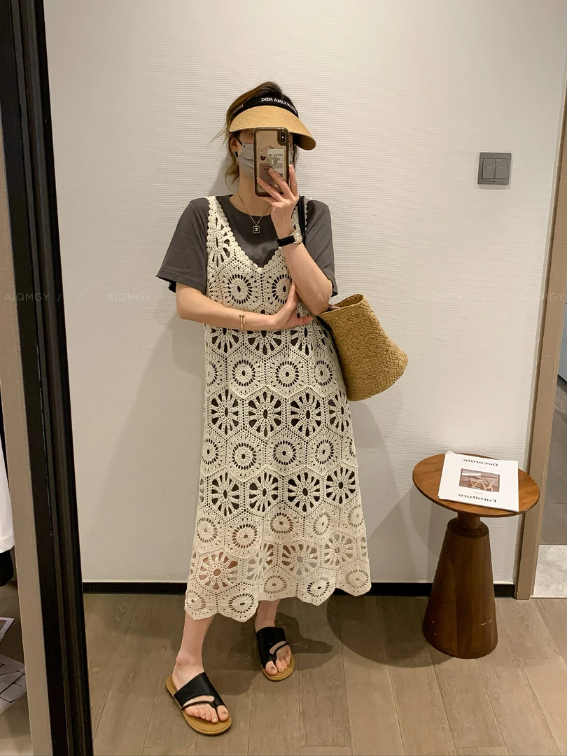 叠穿吊带裙旅游度假外搭棉质钩花女装连衣裙2025镂空宽松连衣裙