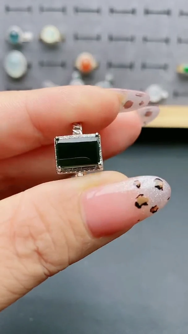 【闪购商品】翡翠戒指银S925镶嵌50805