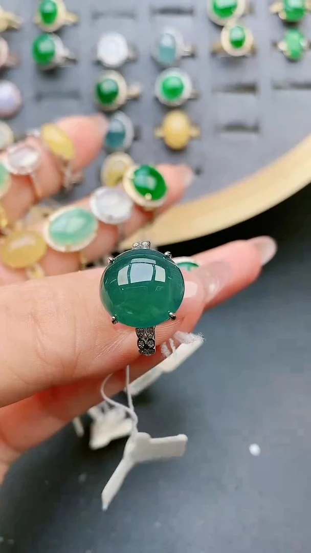 【闪购商品】翡翠戒指银S925镶嵌5800