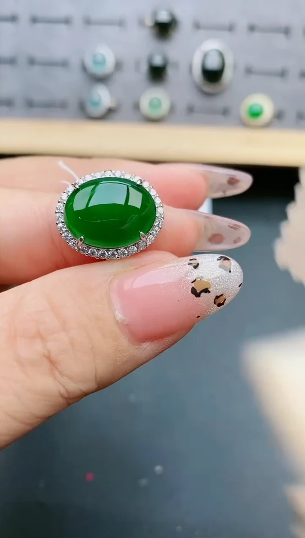 【闪购商品】翡翠戒指银S925镶嵌5080