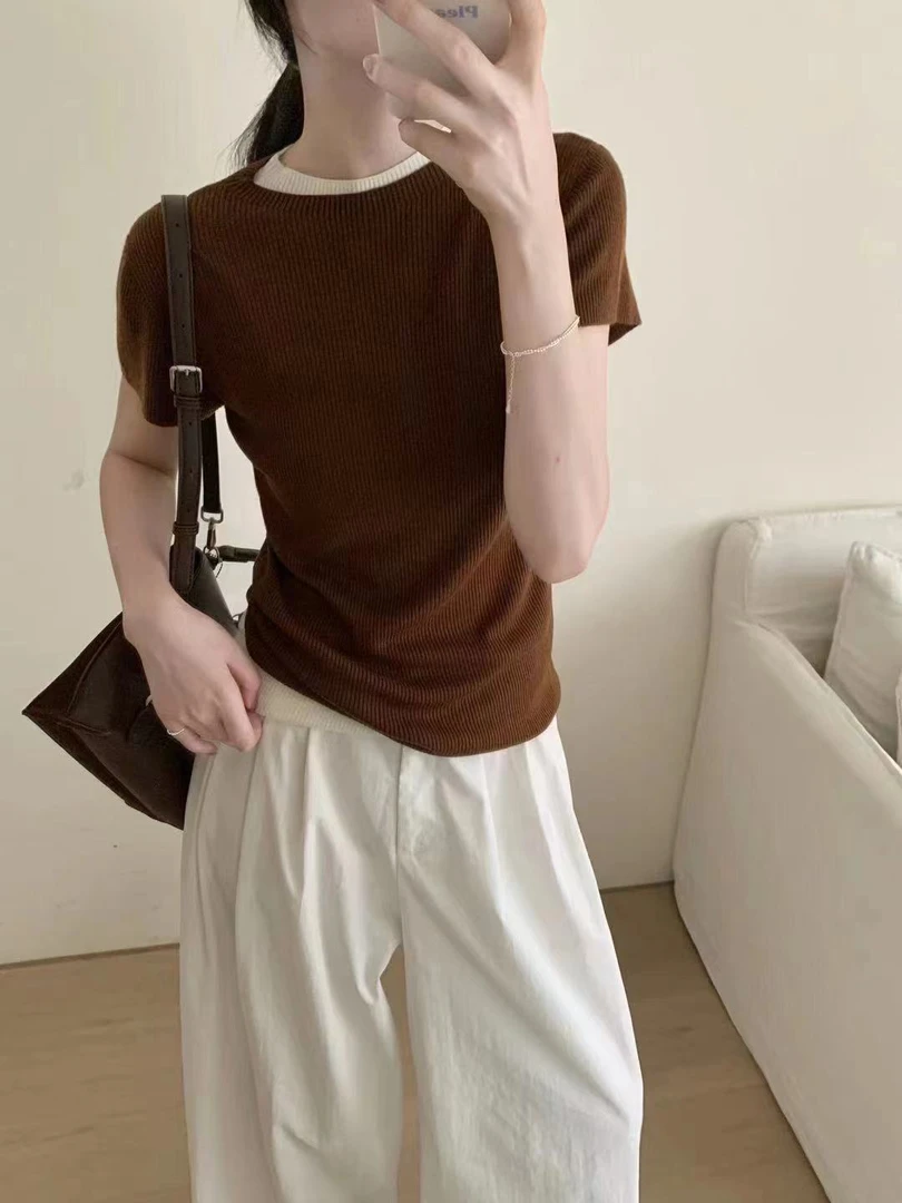 净版扣袖百搭打底衫