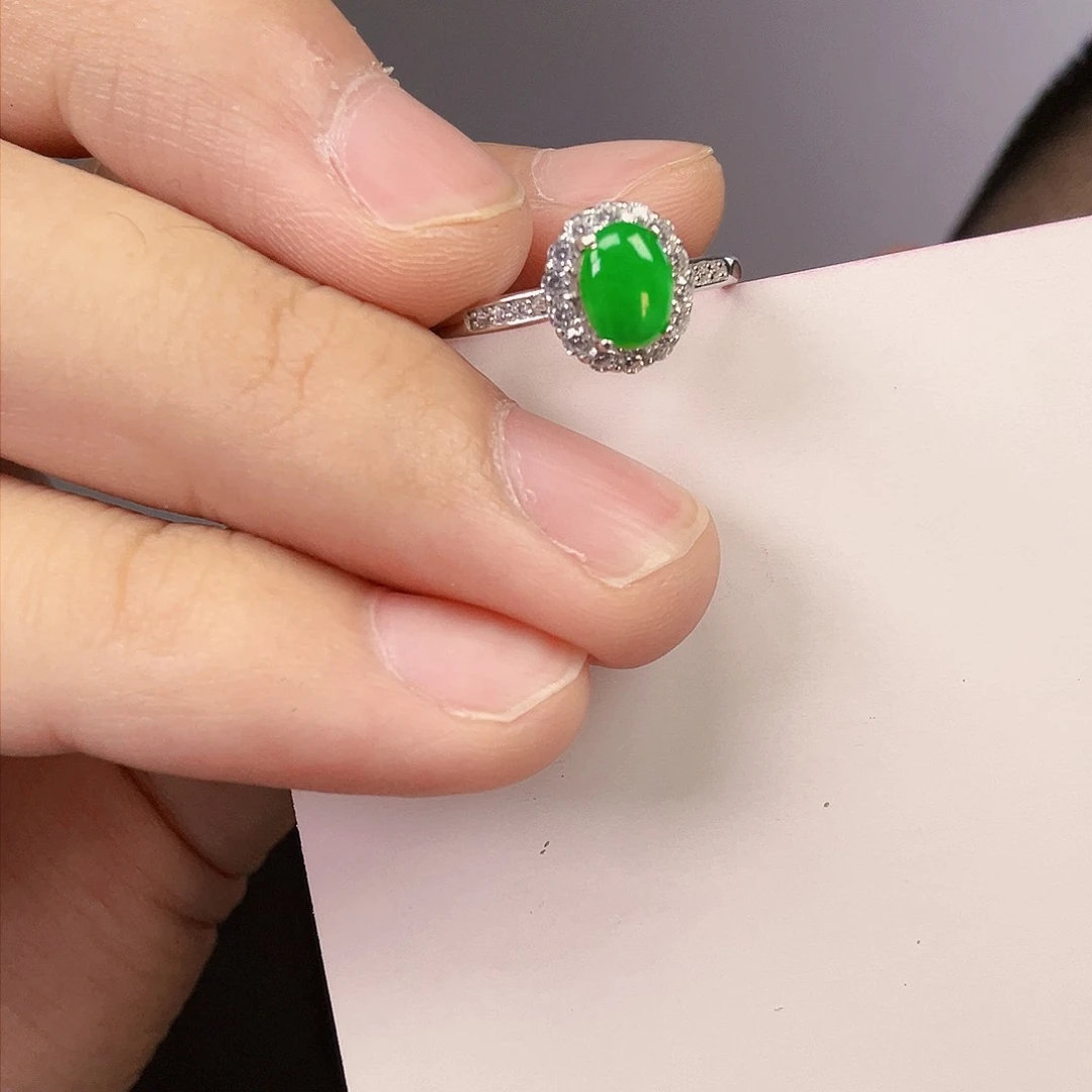 翡翠颈饰银S925镶嵌一件