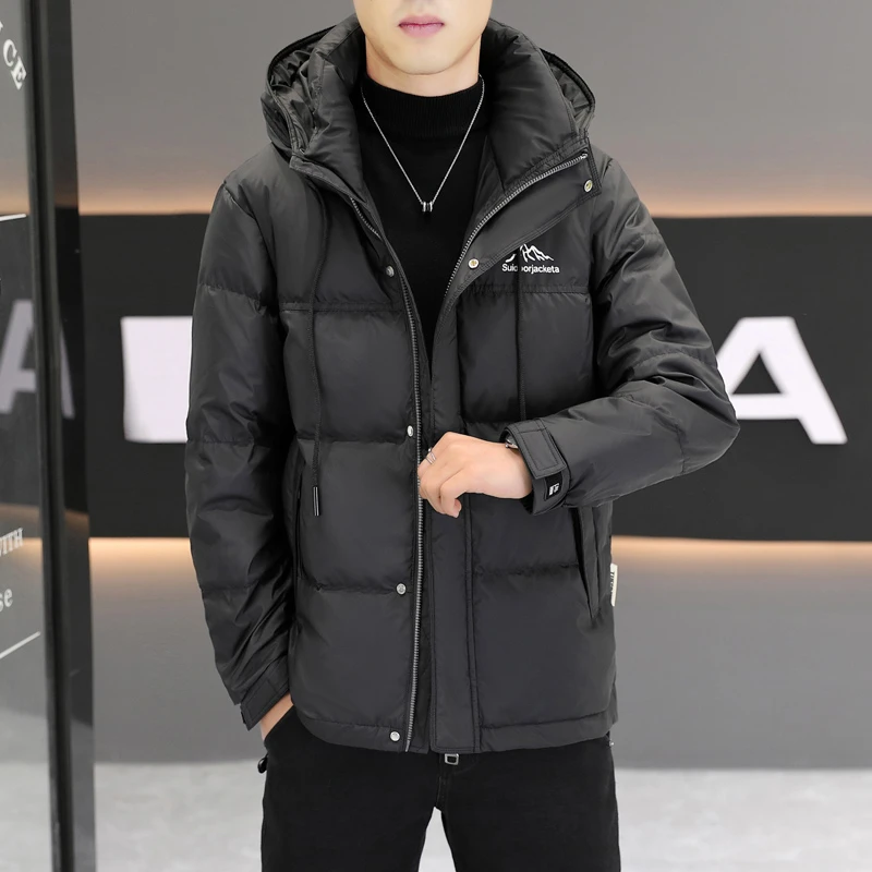 波司登冬季羽绒服青年时尚加厚保暖羽绒服连帽休闲短款男士秋冬