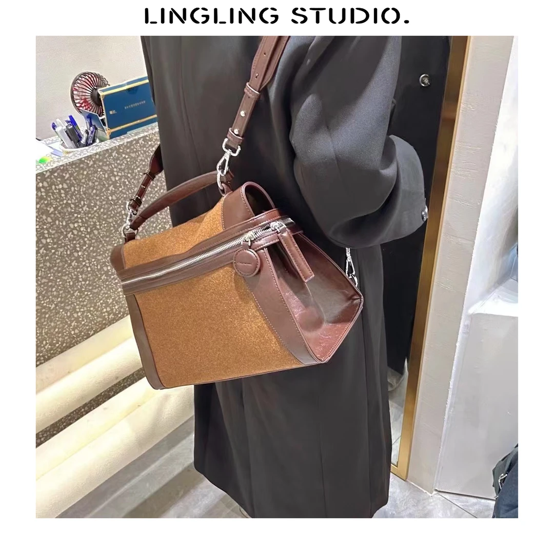 4081190-零零『宝藏格调』2024秋季百搭时尚手提斜挎包