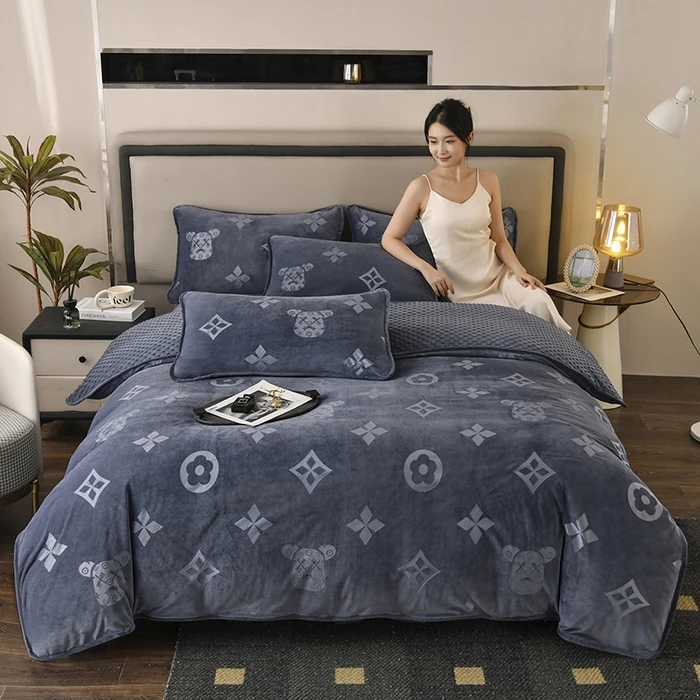 2024款高克重婴儿绒提花牛奶绒四件套加厚牛奶牛奶绒被套加绒加厚