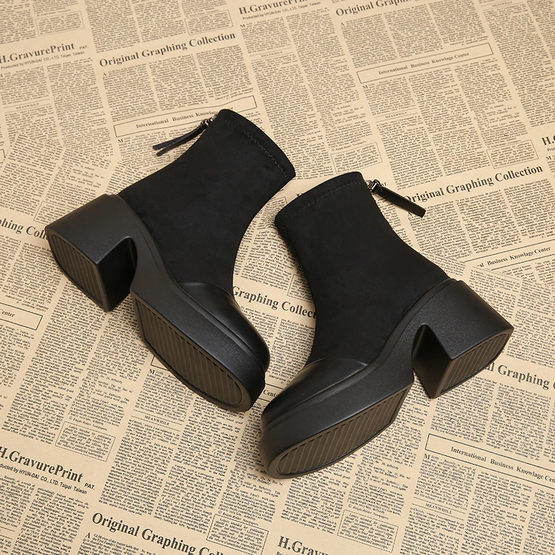 厚底粗跟马丁靴女2024新款春秋季棕色弹力瘦瘦靴黑色高跟小短靴子