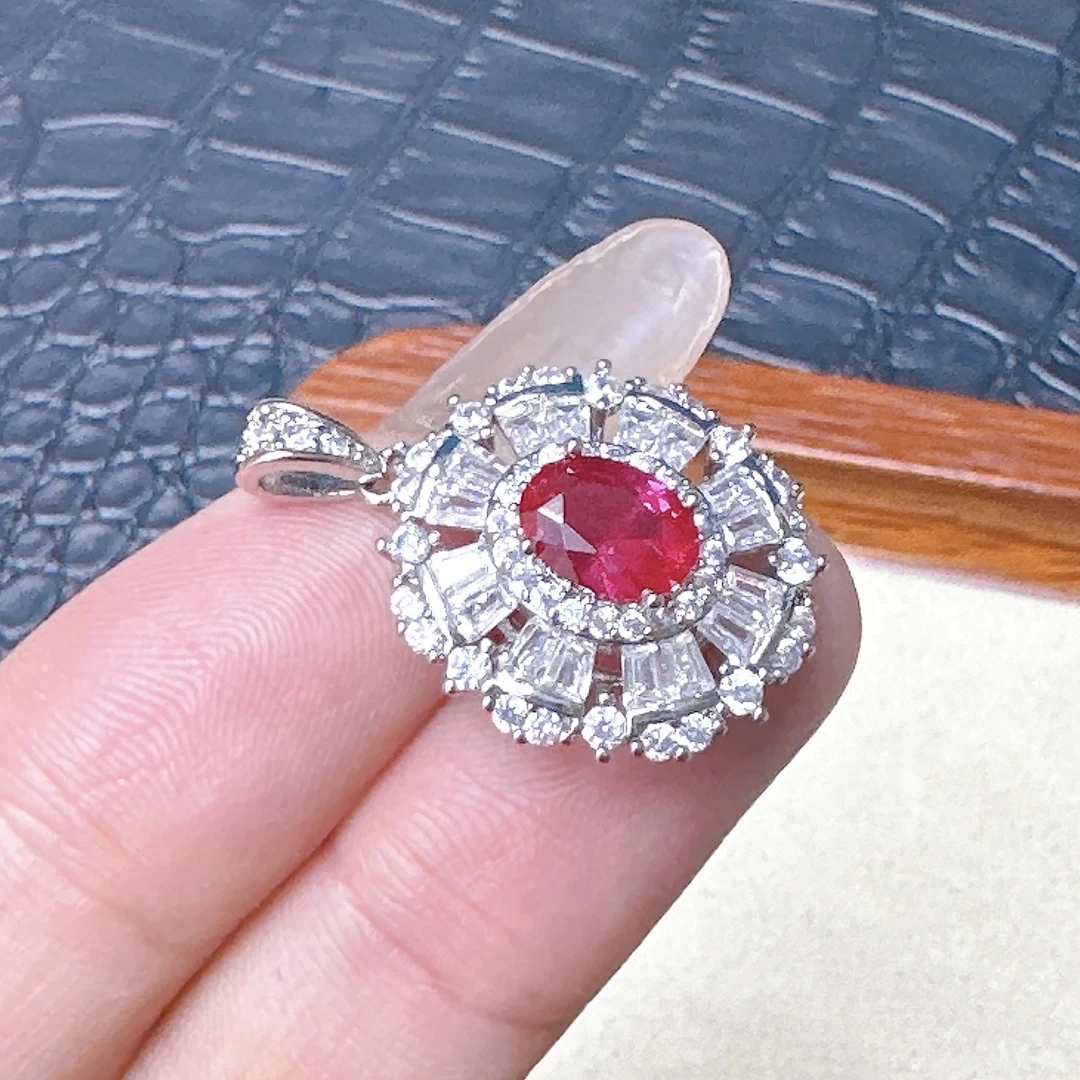 臻选吊坠 泰国春武里经典时尚设计款百搭红色吊坠XZ1611