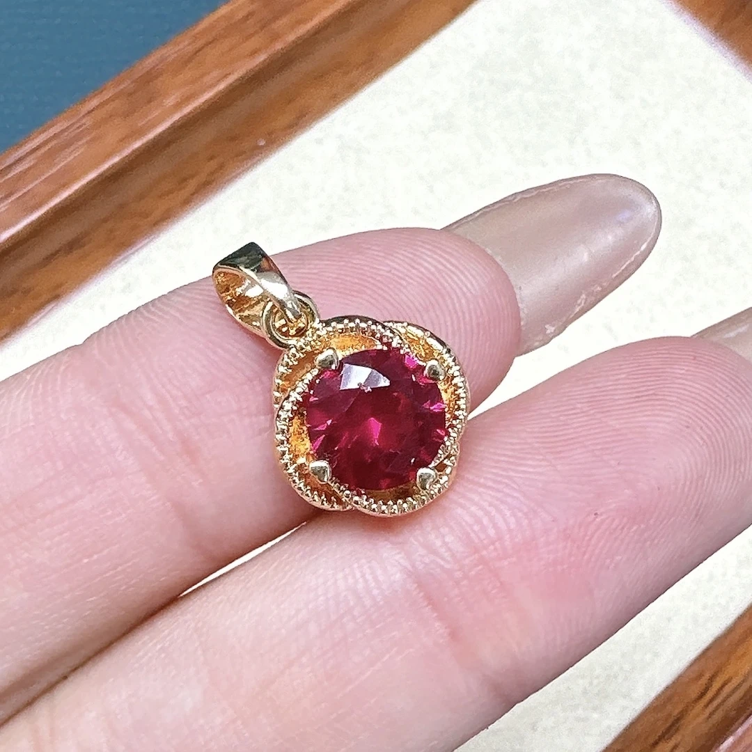 臻选吊坠 泰国春武里经典时尚设计款百搭红色吊坠ML0901