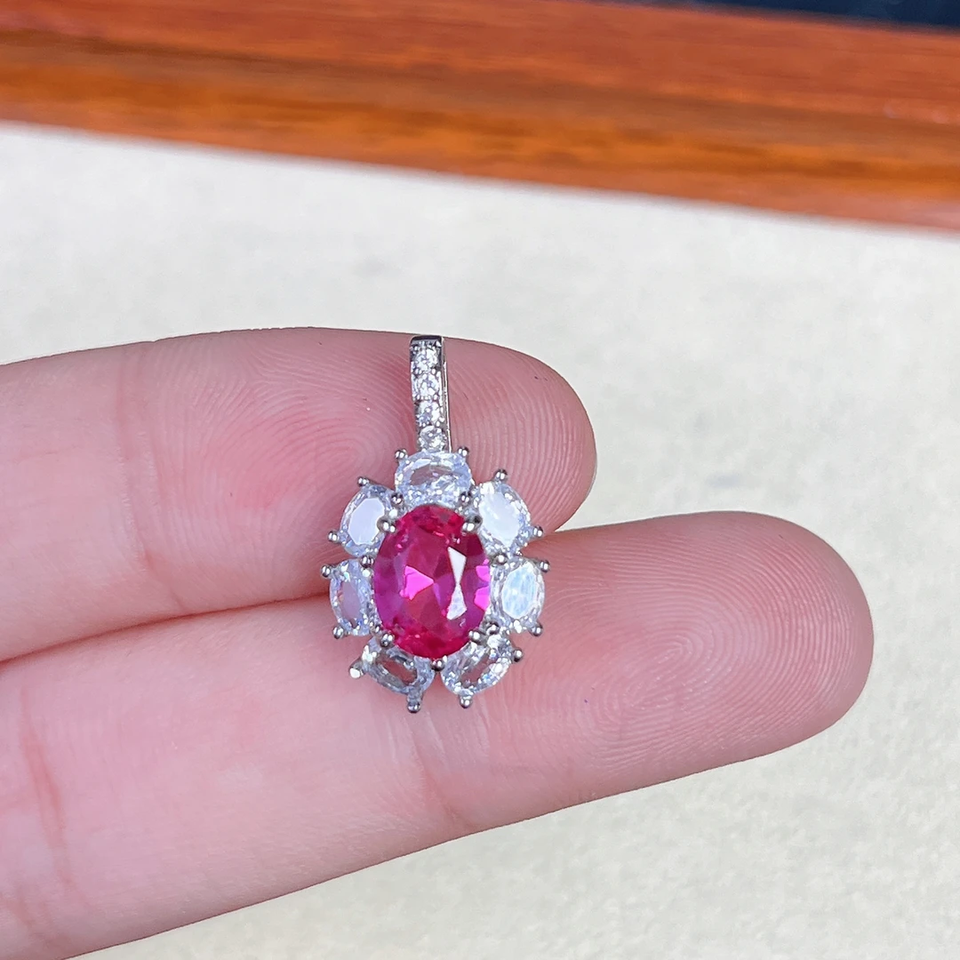 臻选吊坠 泰国春武里经典时尚设计款气质百搭红色吊坠WDA160