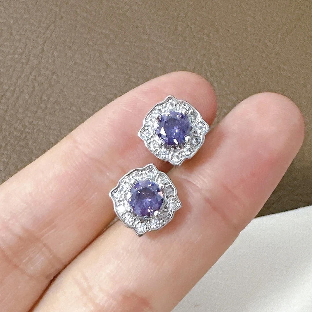 臻选耳饰 经典时尚百搭耳钉DM2