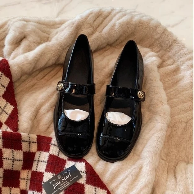 【财山大叔】新百搭漆皮圆头厚底一字带粗跟玛丽珍单鞋小皮鞋女春秋