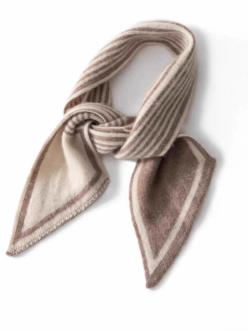 宠粉~直播间福利 限量！拼色穿孔护颈羊毛小围巾