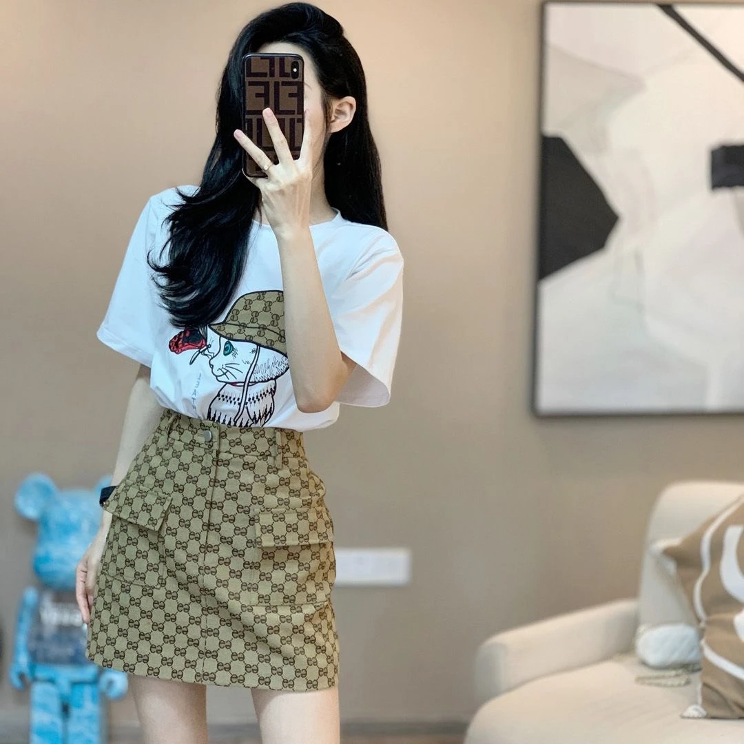 法式女新款小香风洋气时尚减龄短袖T恤