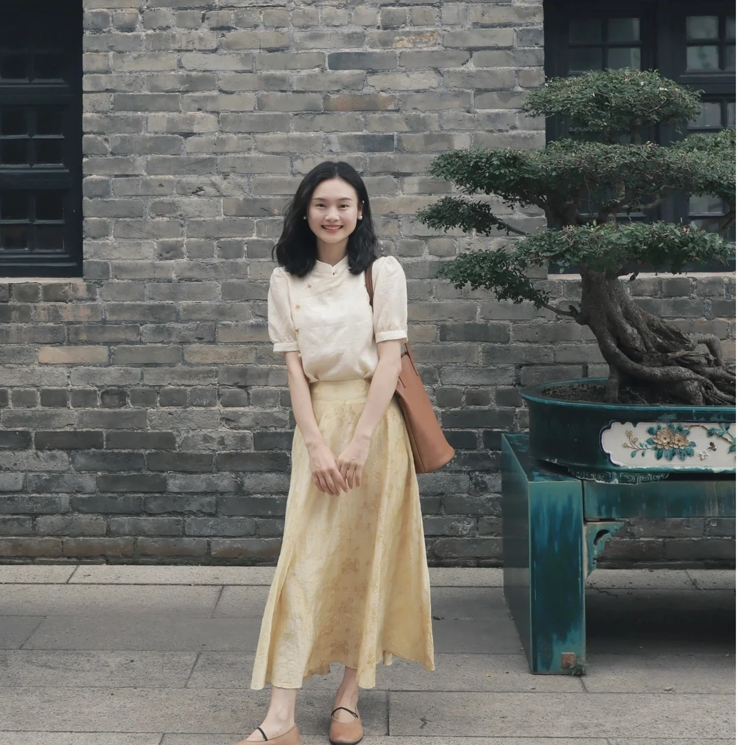 新中式斜襟盘扣衬衫2025夏季女装新款立领短袖宽松气质衬衣