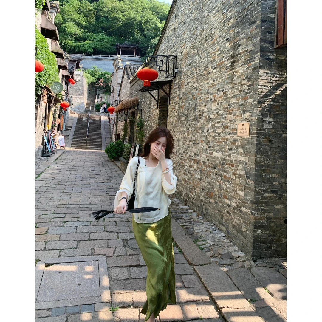 新中式国风醋酸提花斜襟盘扣衬衫女2025夏季新款设计感气质上衣