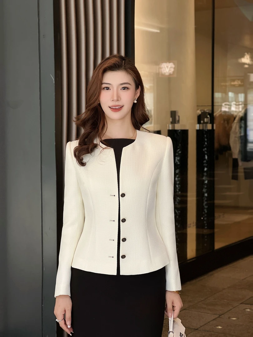 春季女外套上衣女外套小香风百搭复古韩版