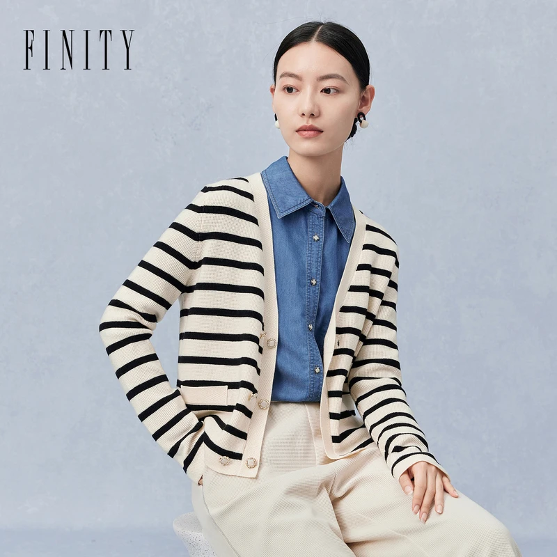 【小水专属】FINITY 新款时尚复古条纹休闲百搭针织衫 F21XCB19Z1