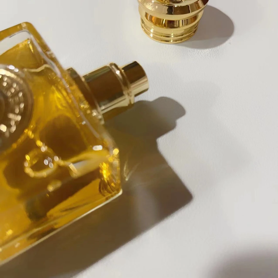 经典女神香水留香持久