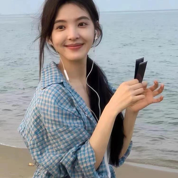 蓝色格子衬衫上衣女2025新款夏季薄款慵懒风休闲宽松衬衣防晒外套