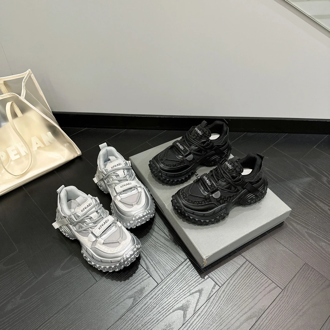 彬泰 休闲榴莲底老爹鞋女鞋运动鞋网红时尚百搭反光情侣厚底潮流