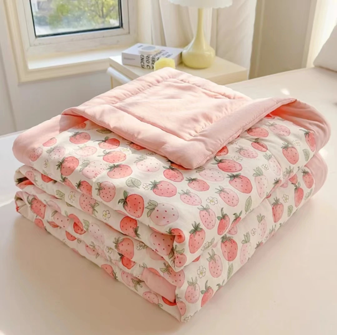 【小草莓】多功能水洗棉夏凉被空调被可机洗水洗 110*150cm-S