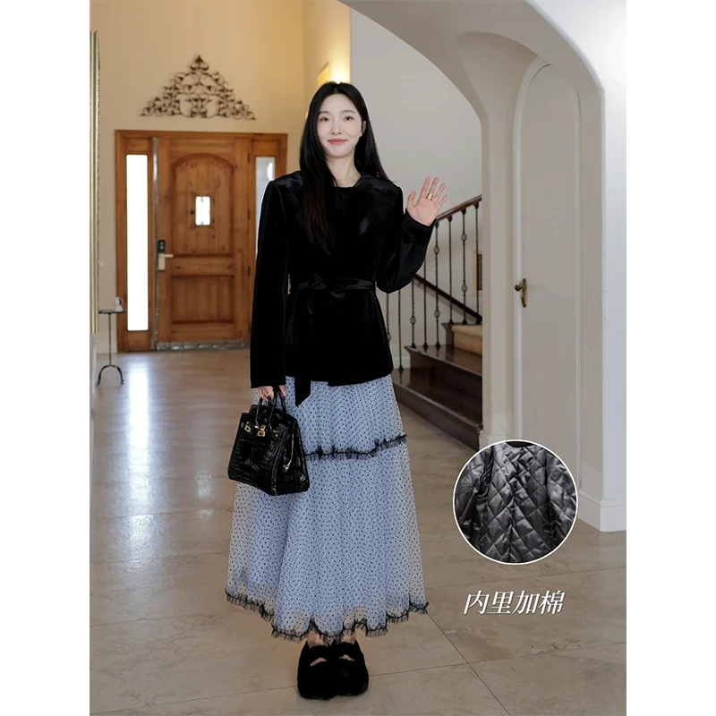郭九九呢 复古气质宽松系带夹棉丝绒外套加绒波点半裙 G924A17118