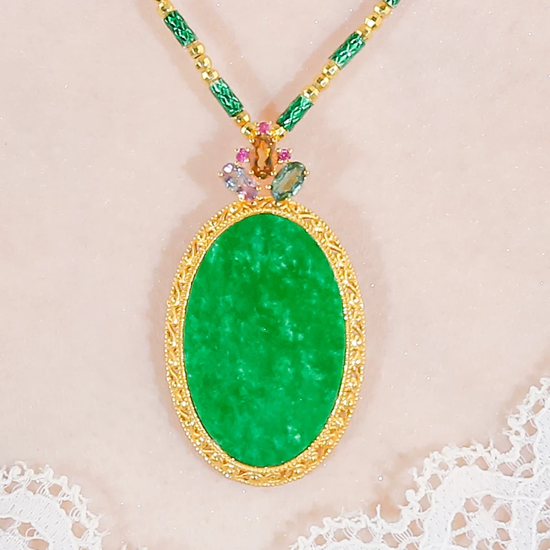 18K金镶嵌-天然翡翠A货精美时尚花朵扣头辣阳绿翡翠椭圆单吊坠