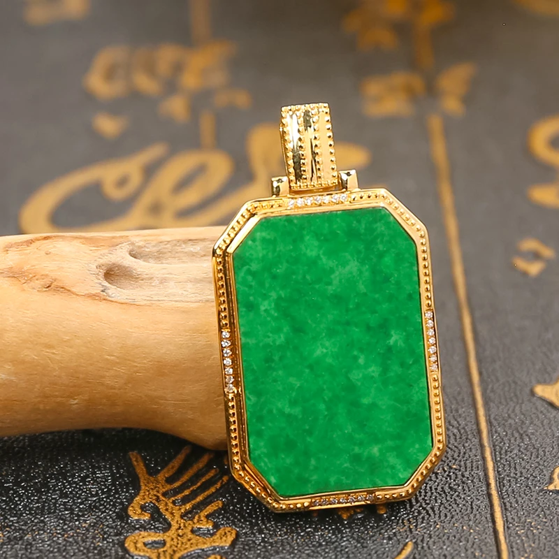 18K金镶玉天然翡翠A货八角复古辣绿翡翠无事牌吊坠