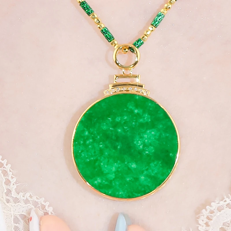 18K金镶 天然翡翠A货 满辣绿圆牌精致吊坠