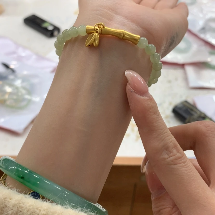 【闪购商品】翡翠挂件未镶嵌