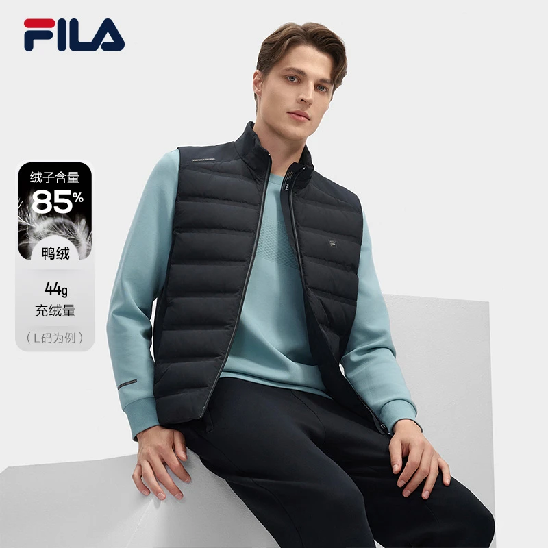 Fila/斐乐男子秋冬新款立领百搭短款轻薄运动羽绒马甲F11M443909F