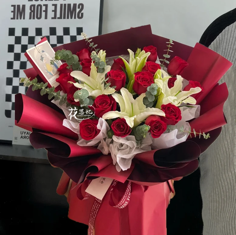 云裳仙子❤『玫瑰百合混搭花束』百年好合送订婚结婚送生日送朋友闺蜜好友祝福鲜花礼物·同城花店配送上门小时达