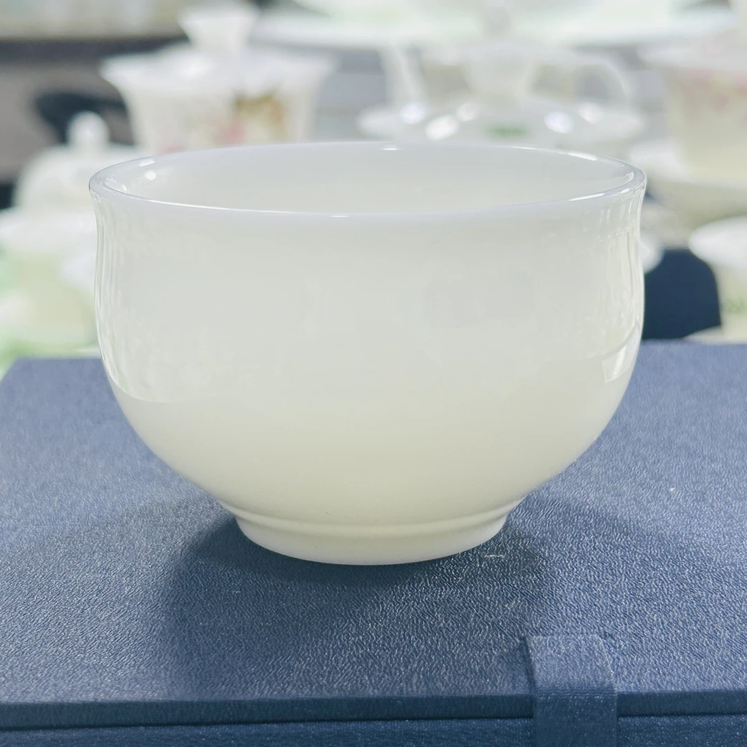 冰种上釉「圆梦」主人杯胎体圆润厚实茶渍好打理羊脂玉白瓷同价