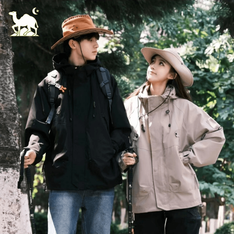 东方骆驼户外休闲夹克防水防风登山服宽松百搭潮流连帽外套b1