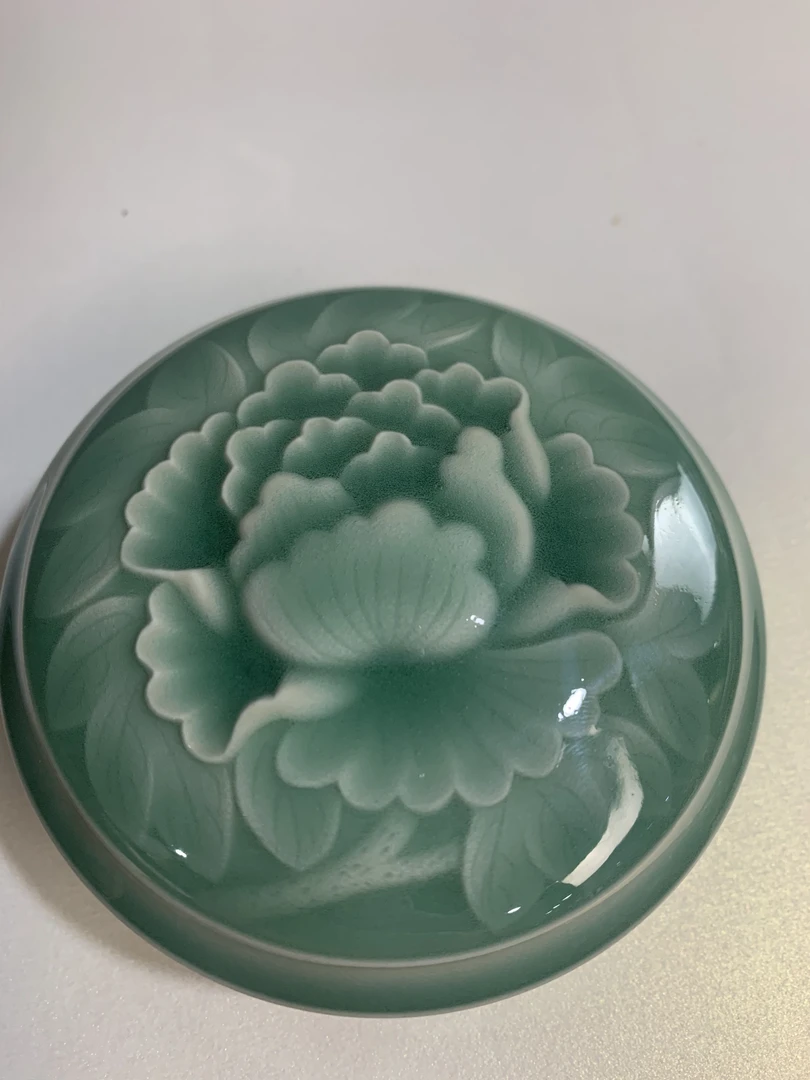 周一芃手工牡丹印泥盒陶瓷香盒