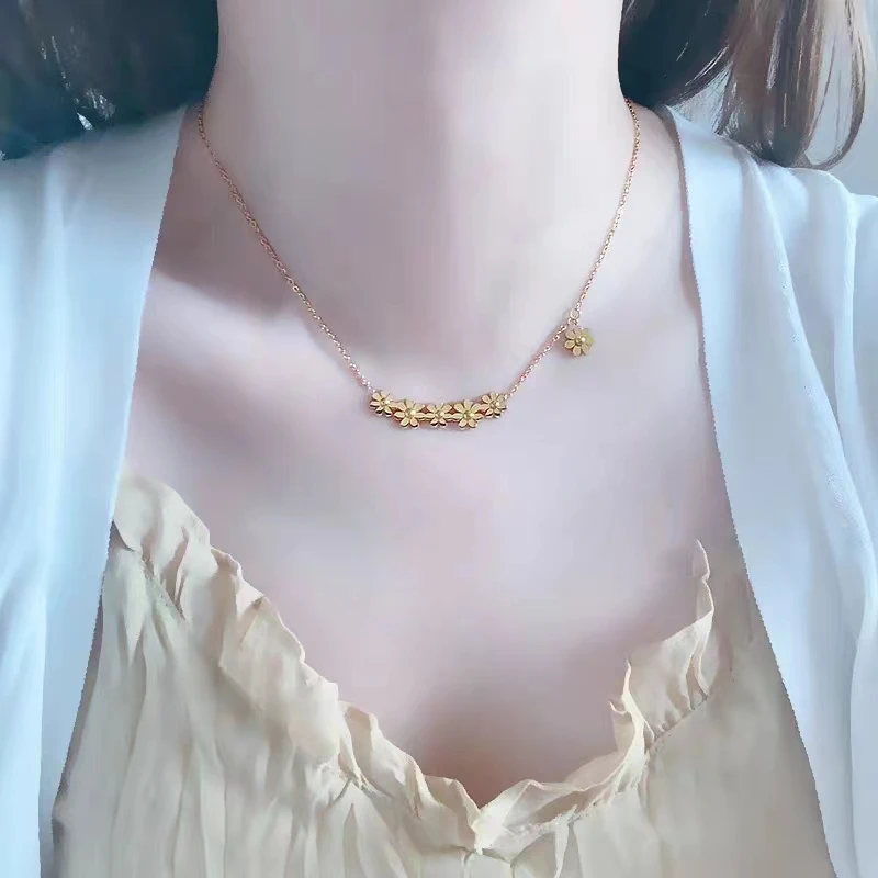 蔓洛歌 钛钢项链 时尚小雏菊精致锁骨链气质简约设计感ins颈链