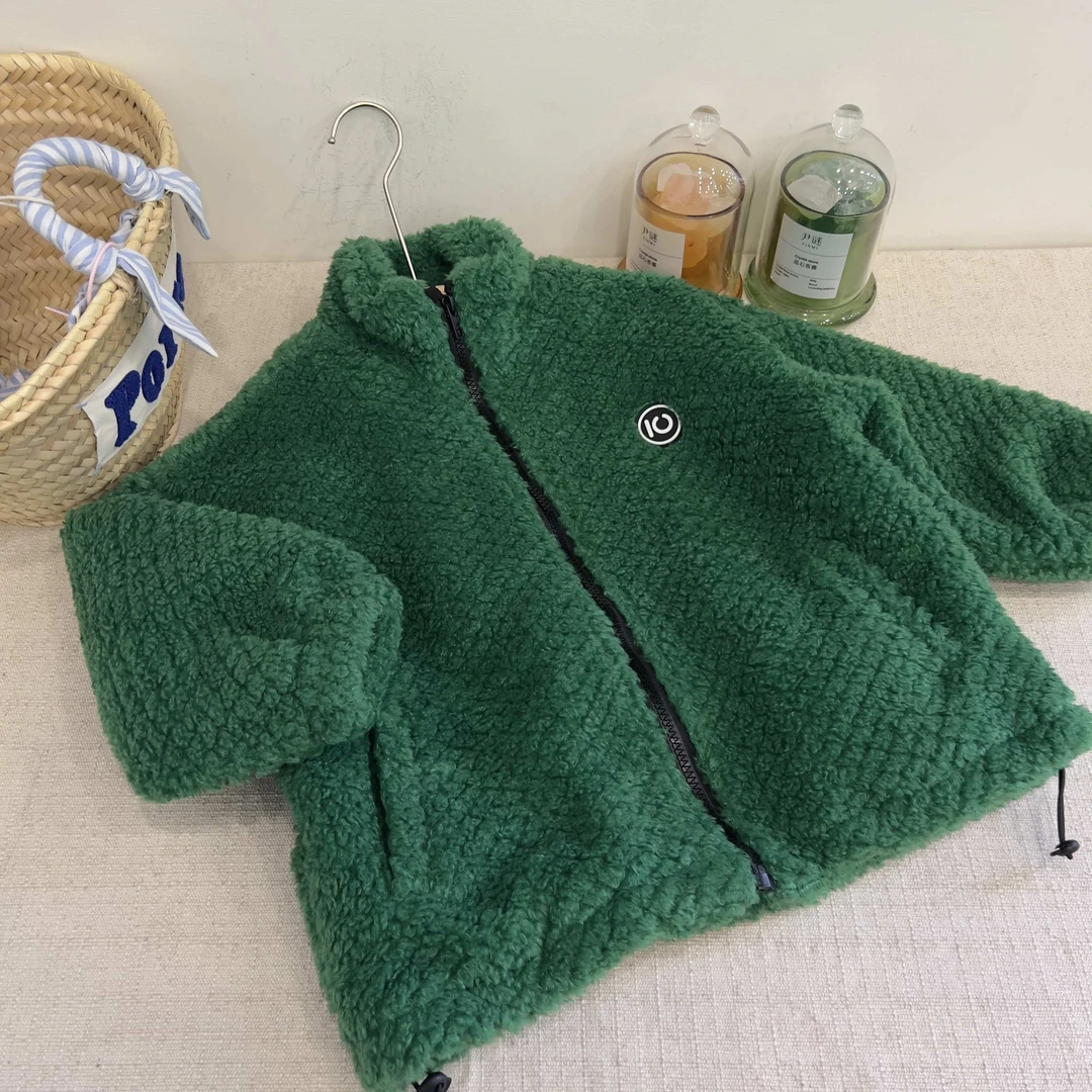 23E000917儿童毛绒外套