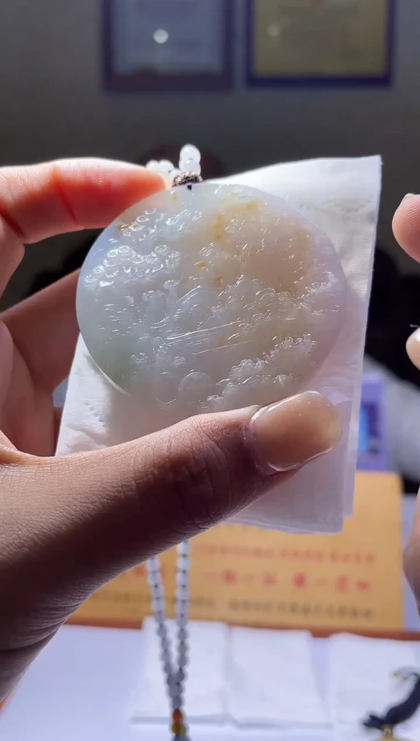 【闪购商品】定制翡翠未镶嵌39-毛货挂件需要抛光