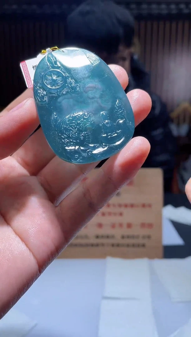 【闪购商品】定制翡翠未镶嵌40-毛货挂件需要抛光