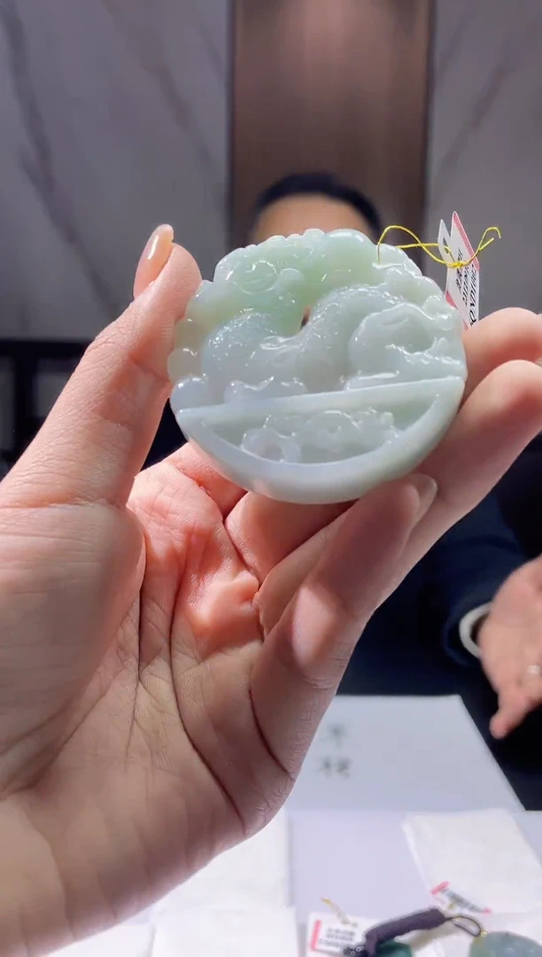 【闪购商品】定制翡翠未镶嵌6-毛货挂件需要抛光