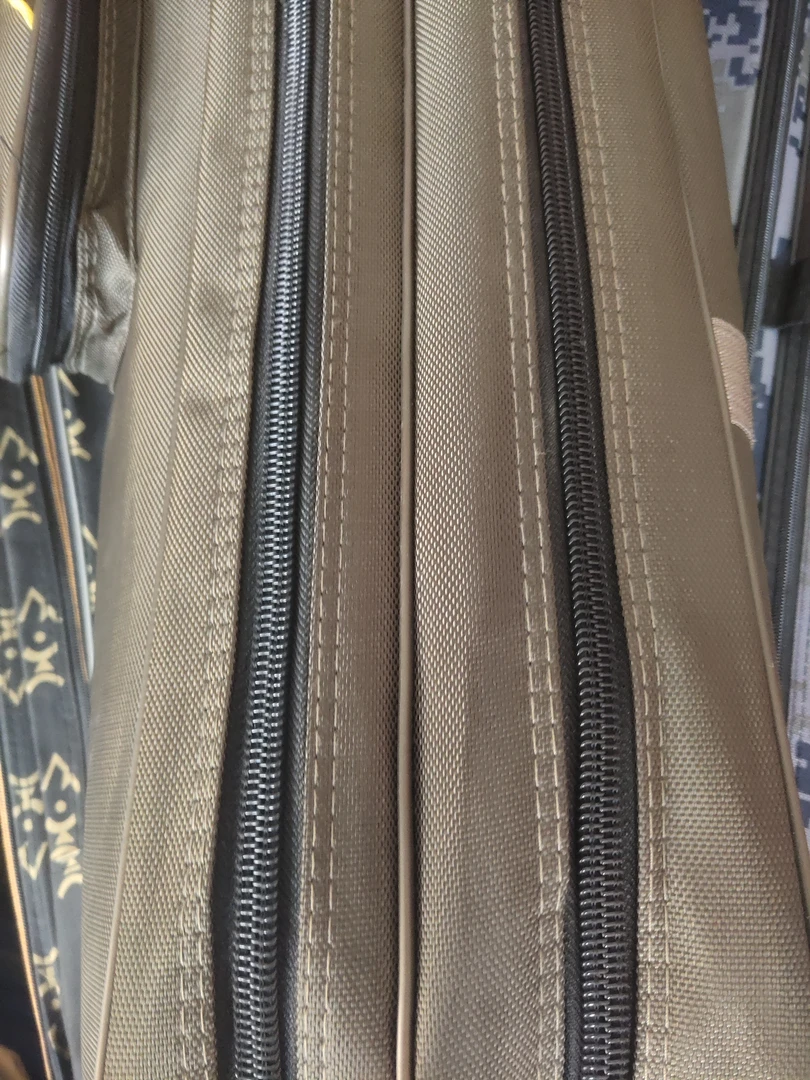 微瑕120厘米3层直竿包颜色随机渔具包