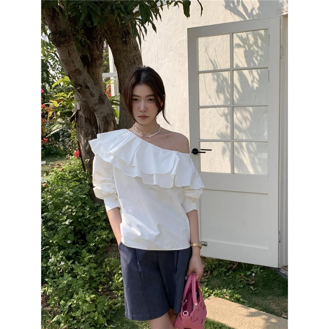 法式斜肩荷叶边上衣春夏季2023年新款气质设计感小众百搭衬衫女装