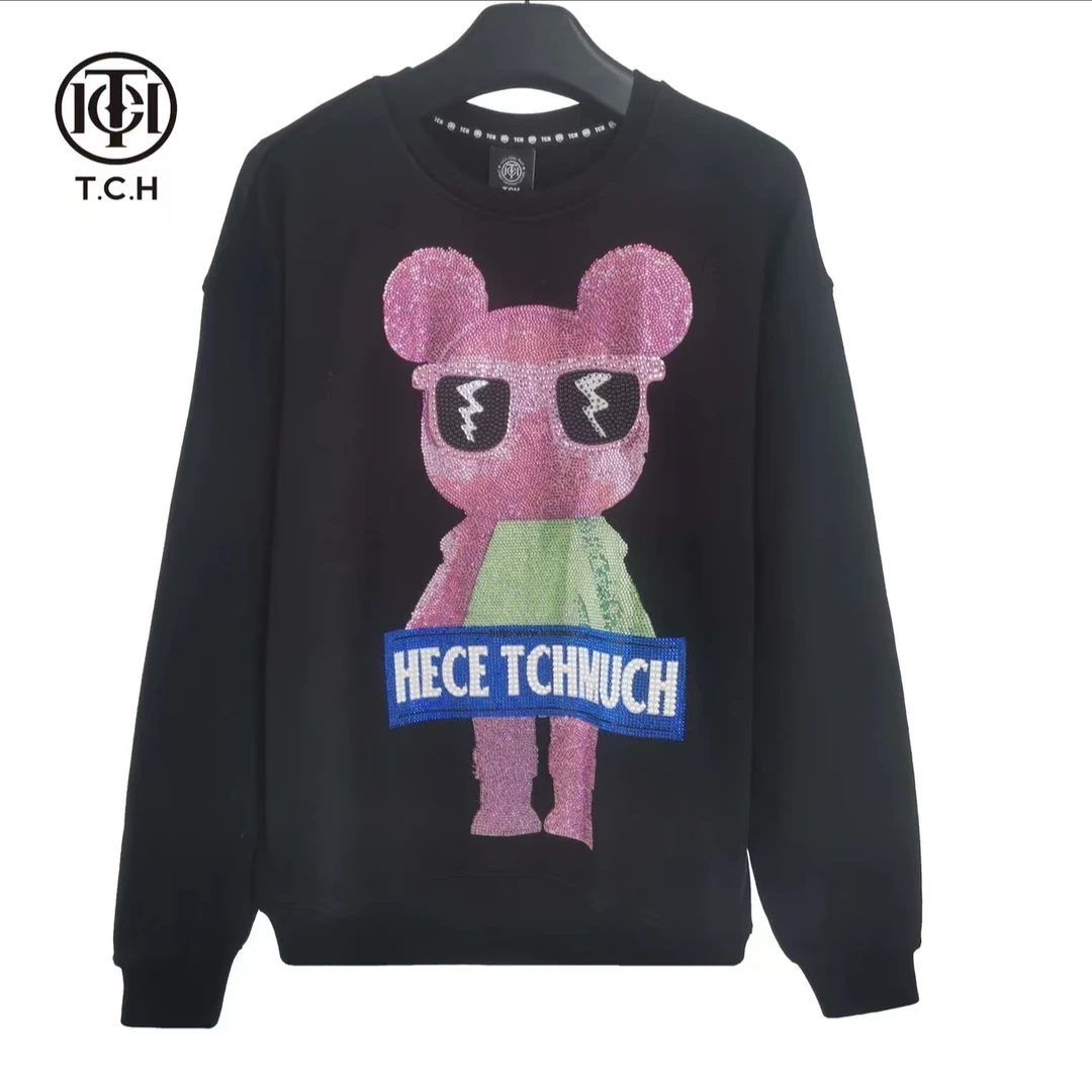 重庆TCH墨镜小熊烫钻卫衣T66C11E6018