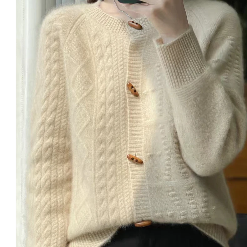 秋冬加厚100纯羊毛开衫女宽松圆领针织衫时尚牛角扣外套纯色毛衣D