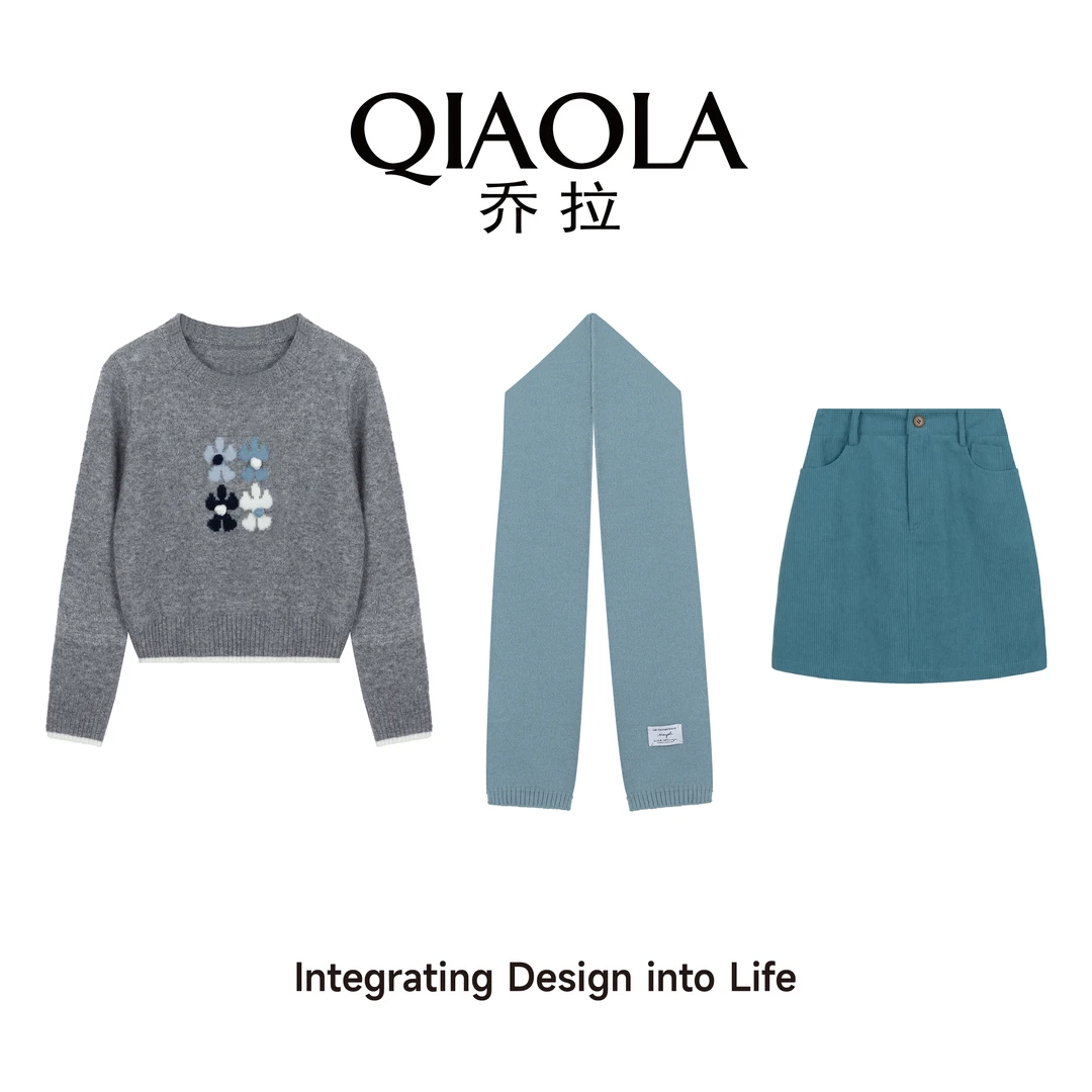 QIAOLA/乔拉【幸运绿松石】秋冬季百花绒绣花圆领百搭时尚套装预售