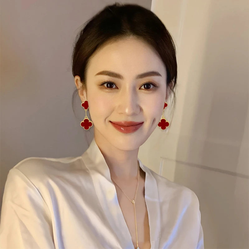 铜合金亚克力耳饰 四叶草耳环轻奢小众高级感红色耳钉气质耳坠女