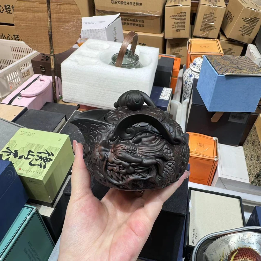 龙腾手抓紫陶壶  2701