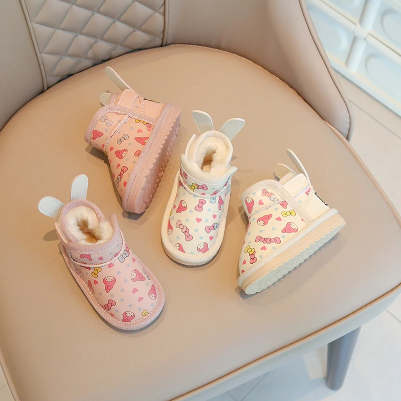 琪琪爸冬季新款宝宝雪地靴加绒保暖短靴女童加厚棉靴软底婴幼儿鞋